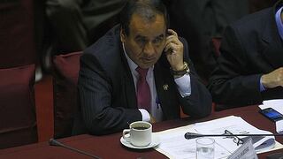 Gana Perú suspende a Agustín Molina por trabajador ‘fantasma’