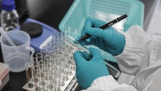 Laboratorios podrán importar y comercializar vacunas contra el Covid-19