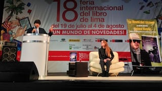 FOTOS: Jaime Bayly alborota la Feria Internacional del Libro de Lima