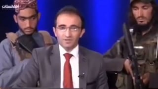 Afganistán: un presentador de televisión fue rodeado por talibanes armados [VIDEO]