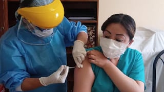 Arequipa: Enfermera del Hospital III Goyeneche es la primera vacunada contra el COVID-19 