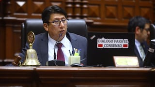 Perú Libre insiste con nueva constitución