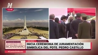 Evo Morales y Alberto Fernández ayudaron a retirar toldo en ceremonia de Ayacucho [VIDEO]