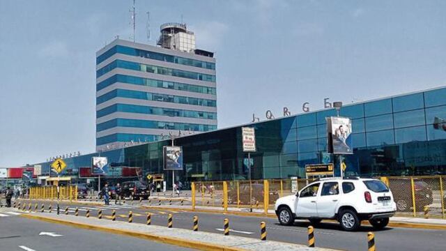 Jorge Chávez: Contraloría alerta que corre riesgo el inicio de operaciones de la segunda pista de aterrizaje