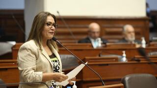 Congresista Magaly Ruíz es acusada de cobrar cupos a sus trabajadores y pide licencia de APP