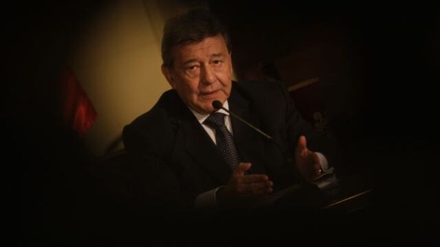 Rafael Roncagliolo advierte que podrían ‘exacerbar’ la relación con Chile