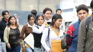 Estudio señala que el 22% de los jóvenes peruanos lleva más de un año buscando trabajo 