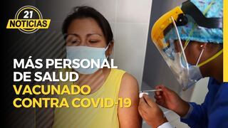 Cada día vacunamos más personal de Salud contra COVID-19