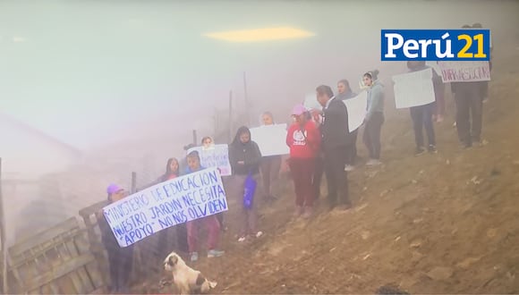 Pobladores de Villa María del Triunfo pide ayuda ante bajas temperaturas. (Captura: América TV)