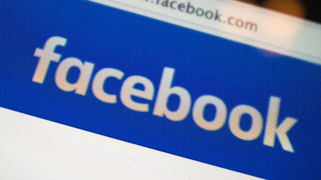 Facebook sube 4.5% en bolsa tras presentación de su CEO en el Senado