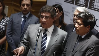 Juan Sheput asegura que Fuerza Popular quiere "manchar" a Martín Vizcarra