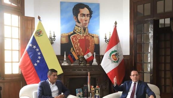 AMPAY. Cárdenas se reunió dos veces con embajador chavista. (Foto: Embajada de Venezuela)