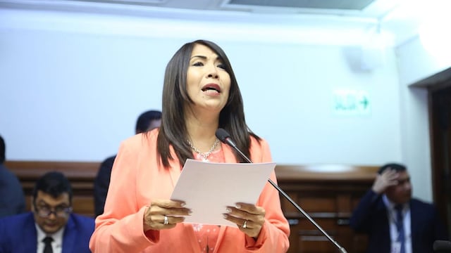 Avanza País presenta reconsideración para inhabilitar a María Cordero