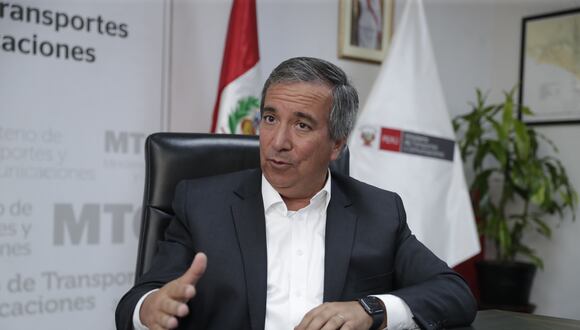 Presentan moción de interpelación contra Raúl Pérez-Reyes, ministro de Transportes y Comunicaciones. (Foto: Hugo Pérez)