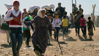 Estado Islámico: Más de 60,000 kurdos huyen de Siria a Turquía en un día