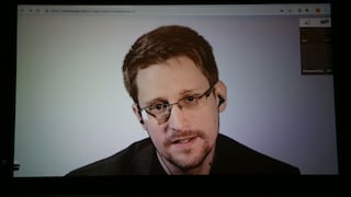 Rusia otorga el permiso de residencia permanente a Edward Snowden