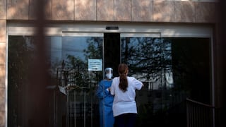 Dos asilos de ancianos en México registran 69 casos de coronavirus con un muerto