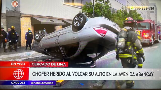 Accidente en Av. Abancay: Chofer resulta herido tras volcadura de su auto