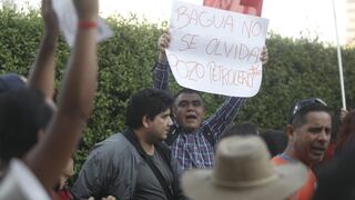 Simpatizantes y detractores de García se enfrentan frente a la casa del embajador uruguayo [VIDEO]