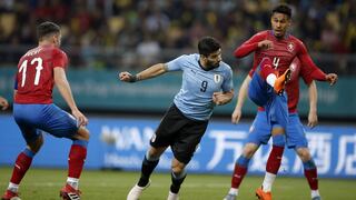 Con goles de Suárez y Cavani, Uruguay ganó por 2-0 a República Checa y se llevó la China Cup