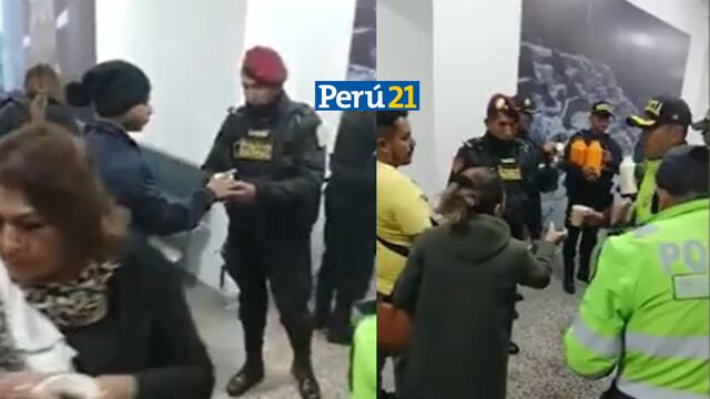 Policías ofrecen bebidas calientes a pasajeros varados en el aeropuerto de Cusco | VIDEO 