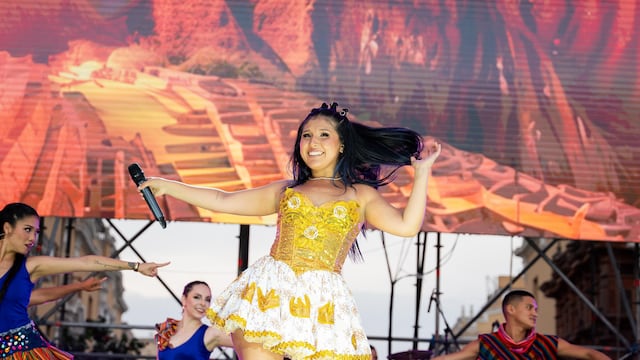 Milena Warthon feliz por haber cantado en la serenata a Lima: “Hay que celebrar la multiculturalidad”