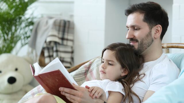Día del Padre: Descubre qué tipo de papá lector eres y cuál es tu libro ideal