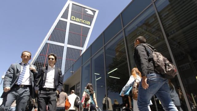 España decidirá en 15 días si pide ayuda a Europa para su banca
