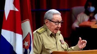 Raúl Castro preside a puerta cerrada en Cuba su último congreso del partido 