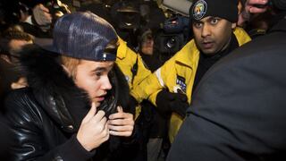 Justin Bieber fue retenido en aeropuerto de EEUU
