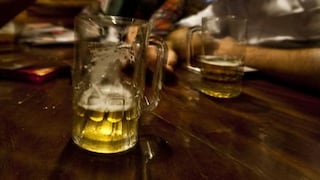 Minsa emite alerta por incremento de casos de intoxicación por tomar bebidas con metanol