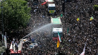 Ebrahim Raisi: Una multitud acude a sus funerales en Teherán [FOTOS]
