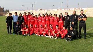 Presidente de la FPF Agustín Lozano visitó concentración de la selección femenina en Chincha | FOTOS
