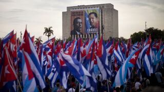 FOTOS: Hugo Chávez protagoniza desfile por Día del Trabajo en Cuba
