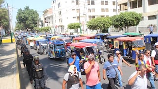 Mototaxistas de Piura marcharon nuevamente contra anillo vial