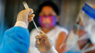 [Opinión] Richard Arce: Un millón de vacunas a la basura, cortesía de Castillo