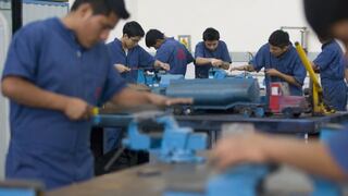 Perú necesitaría unos 300 mil técnicos al año por crecimiento económico