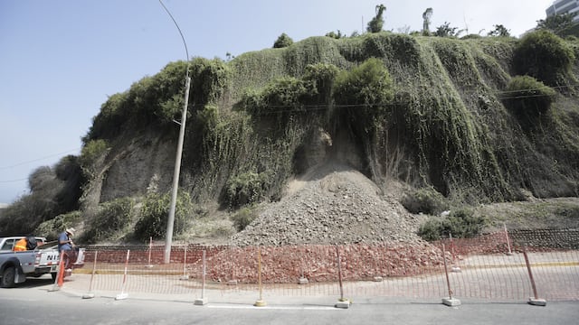 Sismo en el Callao generó deslizamiento de rocas en la Costa Verde 