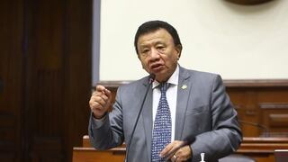 Suspenden al congresista Enrique Wong por caso de tráfico de influencias  