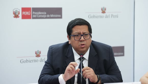 El ministro de Economía informó que se evalúa posponer alza del Impuesto Selectivo al Consumo hasta finales de año. (Foto: Andina)