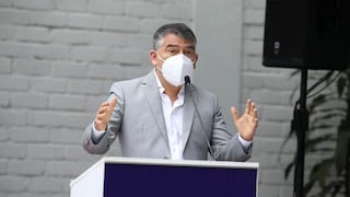 Julio Guzmán atribuye su caída en encuestas a su descanso por haberse contagiado de coronavirus