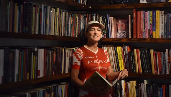 Soledad Cunliffe, librera y triatleta. (Foto tomada con Motorola G100).