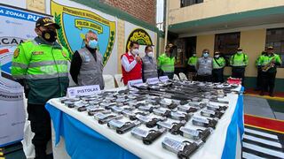 Sucamenc y Policía decomisan armas y mercaderias de contrabando en Puno