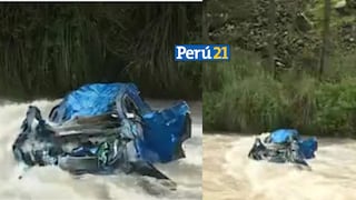 ¡Trágedia familiar! Rescatan un cuerpo y 3 siguen desaparecidos tras despite de miniván al Río Rímac