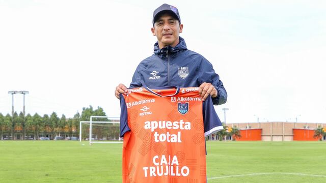 “Bienvenido, Chicho”: Salas es oficialmente el nuevo DT de Paolo Guerrero en la UCV