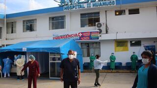 Huánuco: Personal de Hospital de Essalud hace plantón por equipos de protección | FOTOS