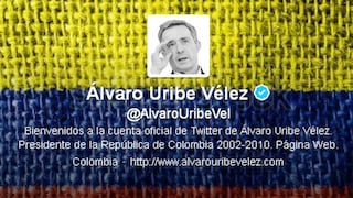 Álvaro Uribe publica en Twitter fotos de policías abatidos y causa polémica