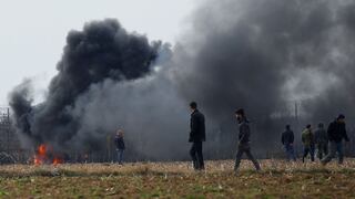 Violentos enfrentamientos entre policía y migrantes en frontera de Turquía y Grecia [FOTOS]