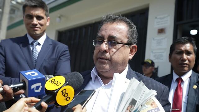 Congresista Luis Picón es sentenciado por favorecer a empresa en compra de ambulancias