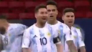 El efusivo grito de Messi a Mina luego de que el defensa falló su tiro penal [VIDEO]